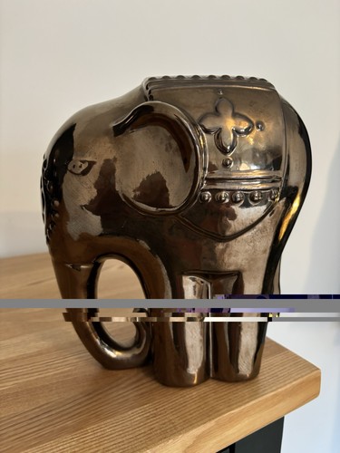 Bronze toned ceramic elephant - toned,