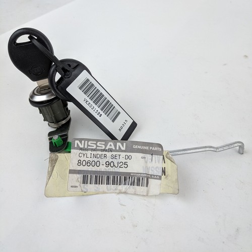 Nissan primera p10 passenger - nissan,
