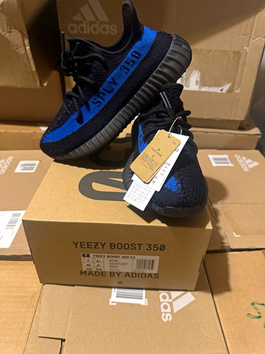 Adidas yeezy boost - adidas, v2