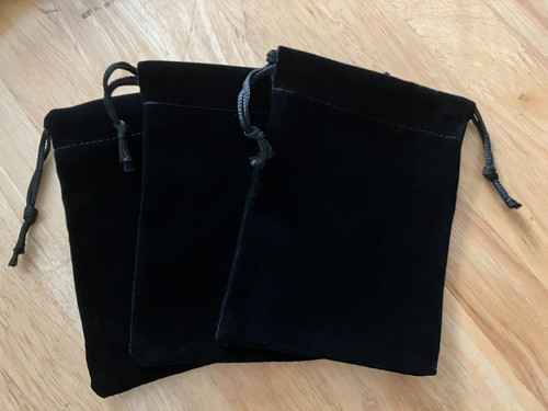 3pcs large velvet jewellery - large,