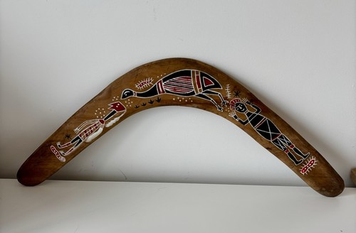 Australian boomerang hand - australian, boomerang.
