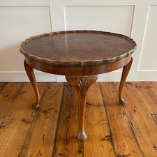 Vintage Queen Ann Stye Coffee Table Scalloped Walnut Burr Veneer Cabriole Legs