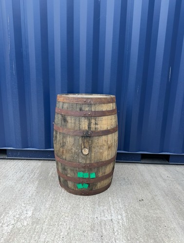 Oak whiskey barrel - 2x,