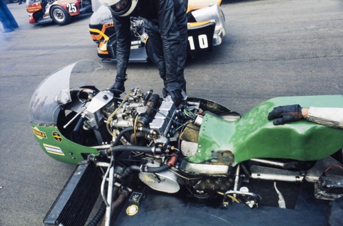 Sidecar engine detail 1976
