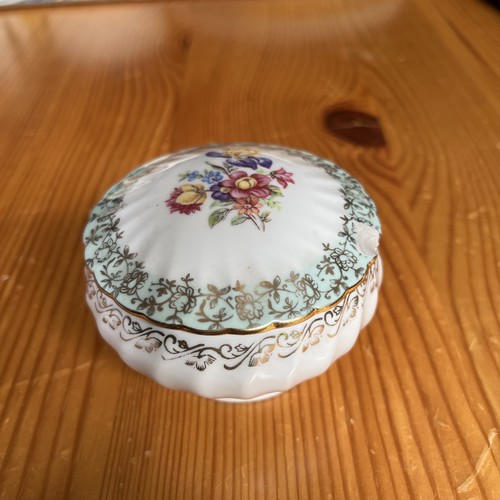 Dresden porcelain lidded box - lidded,