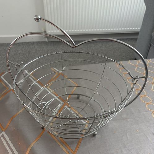 Large silver metal - large, round