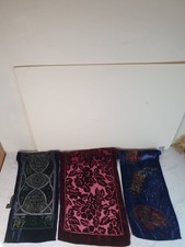 Womens Velvet Scarfs X3