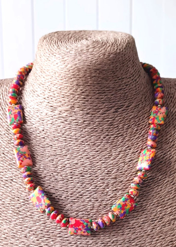 Rainbow coloured square beaded - coloured,