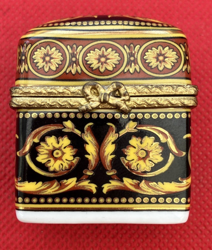 Past times porcelain trinket - times,