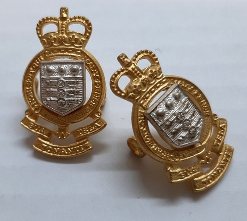 Raoc collar badges british - collar,