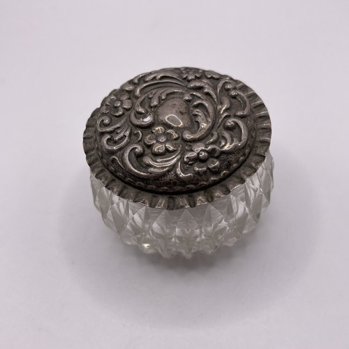 Antique art nouveau - antique,