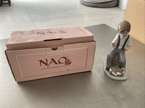 Nao lladro boy - lladro,
