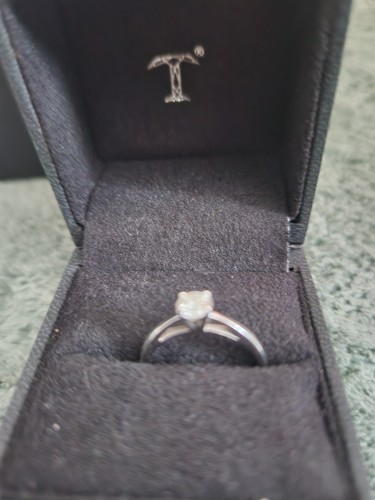 Diamond and white gold - diamond,