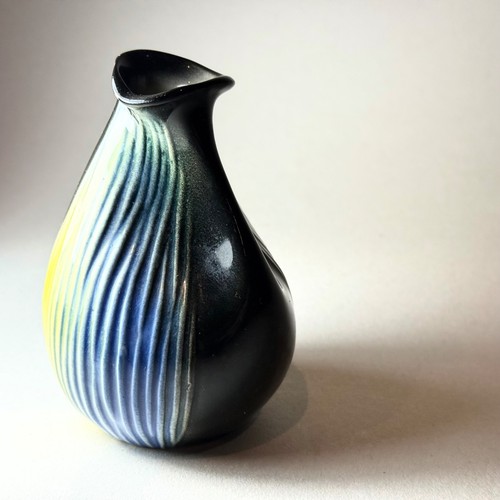 Biomorphic studio style bud - biomorphic,