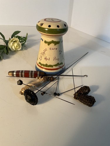 Torquay ware hat pin - pin, holder