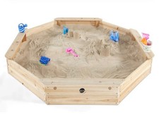 BNWT Wooden sandpit with cover