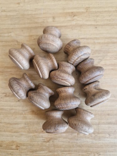 Solid knobs 35mm wooden - 12,