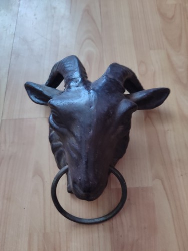 Vintage cast iron goat head - cast,