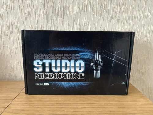 Condenser studio microphone - condenser,