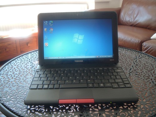 Toshiba nb510 11j - netbook,