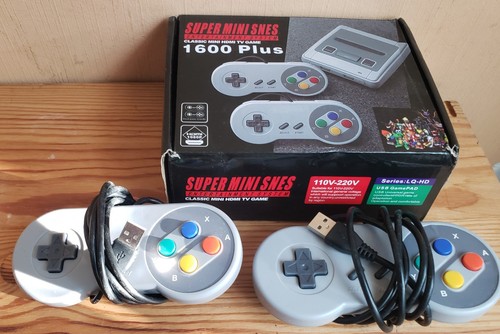Super mini snes - mini, controllers
