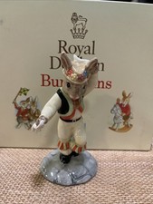 ROYAL DOULTON MORRIS DANCER BUNNYKINS FIGURE  DB204 DB 204 MINT 2000 EVENTS