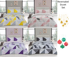 Mila Triangles Pattern Duvet