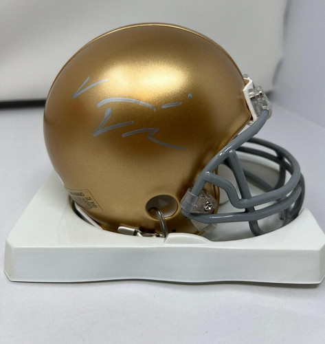 Vince vaughn signed notre - vaughn,