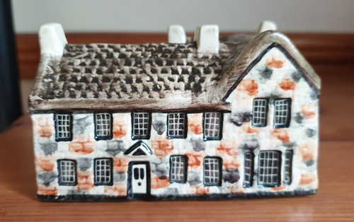 Tey pottery the bronte - tey,
