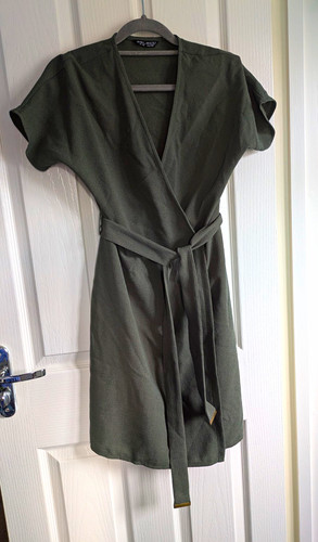 Select women green neck - green, v-neck