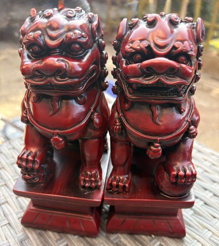 Vintage red resin chinese - vintage,