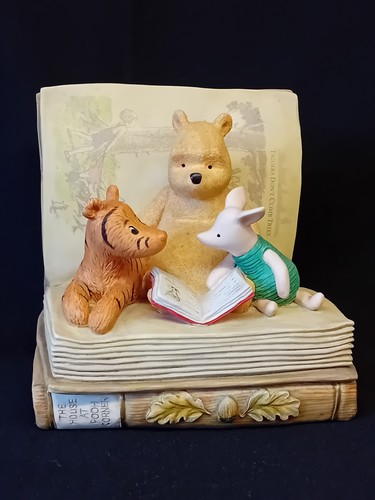 Border fine arts pooh - fine, 'pooh