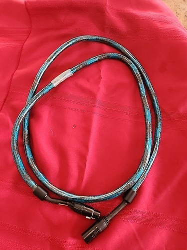 Straight wire serenade xlr - straight,