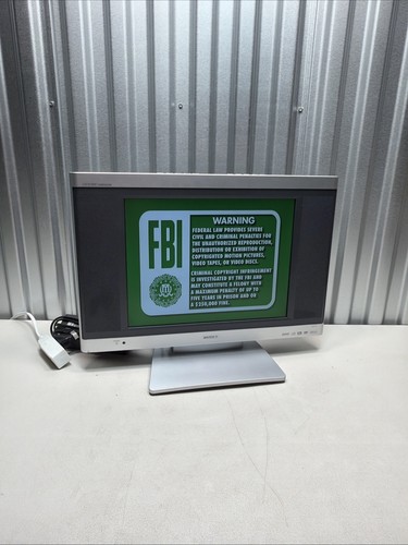 Toshiba flat panel tv - 15", tv/dvd