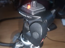 Manfrotto 290 Tripod Mt293a3 With mh-293A3-rc1 Head  Excellent Condition