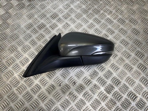 Ford focus mk4 hatch - hatch, n/s