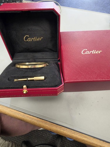 Cartier love bracelet 18ct - cartier,