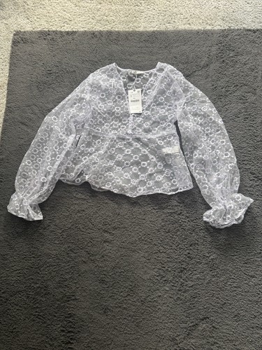 Bnwt zara white - zara, lilac