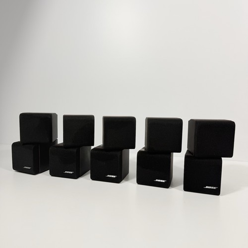 Bose black red line - x,