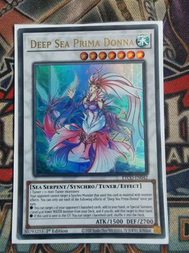 Deep sea prima donna - sea,