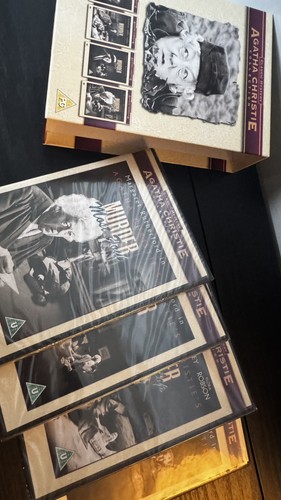 Agatha christie miss - agatha, christie's
