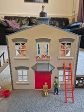 Fireman Sam Play House with figures