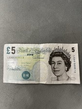 Old £5 Pound Bank Note England / Elizabeth uncirculated genuine rare paper