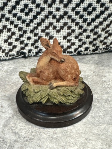 Country artists deer - artists, figure