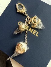 Chanel Beauty VIP Gold Tone