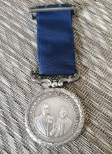 WELSH - MR & MRS THOMAS GEE MEMORIAL Solid Silver MEDAL To Robert Williams 1939 