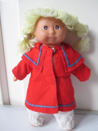 Vintage 1980 ocean toys doll - vintage, 1980's