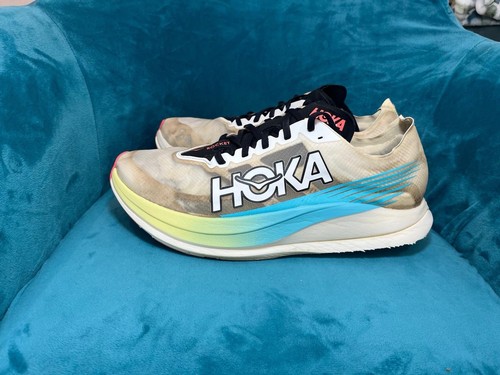 Hoka rocket carbon racing - 2,