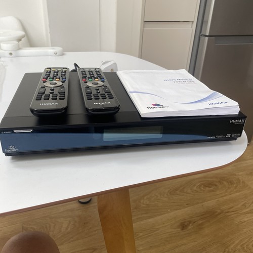 Freesat recorder twin - twin, tuner