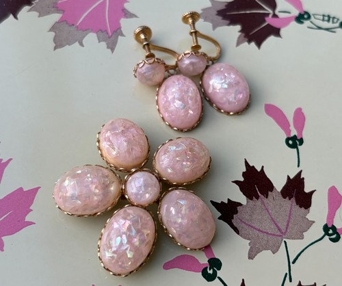 Vintage coro pink confetti - vintage,
